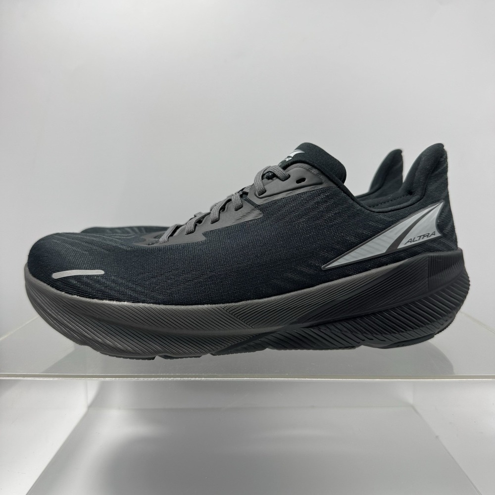 Brand New AltraFWD Experience AL0A82C8000 Black Running Altra Men's Size 10.5